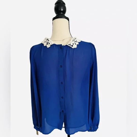 Women’s Royal Blue Lace Collared Chiffon Blouse Size: Medium - Picture 4 of 4